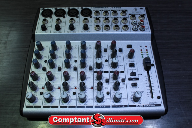Mixer 12 entree Behringer eurorack ub-1202