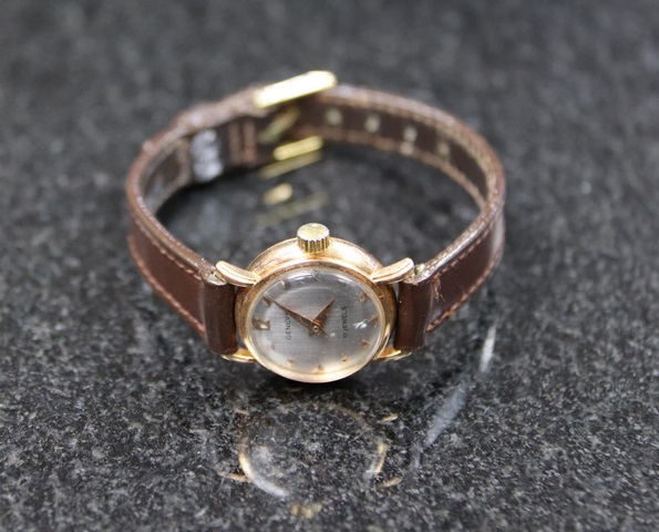 Montre de Qualité 2 Montre en or Or jaunes (18k-12.6g)