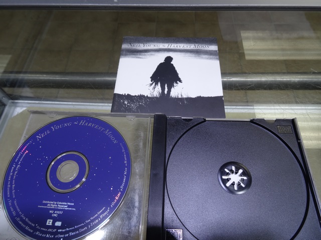 NEIL YOUNG HAVREST MOON MUSIQUE CD