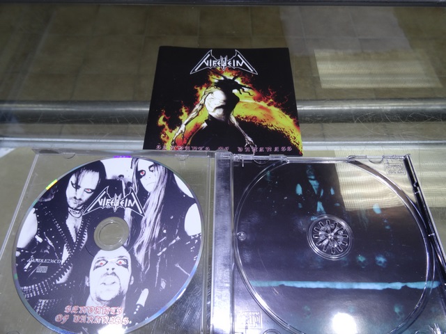NIFELHEIM  SERVENT OF DARKNEST musique CD