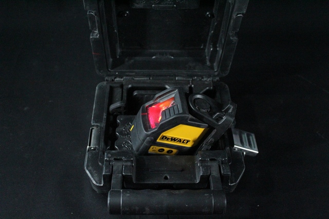 Niveau laser (rouge) Dewalt dw088 - Image 2