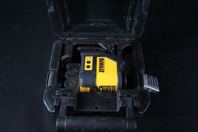 Niveau laser (rouge) Dewalt dw088 - Image 3