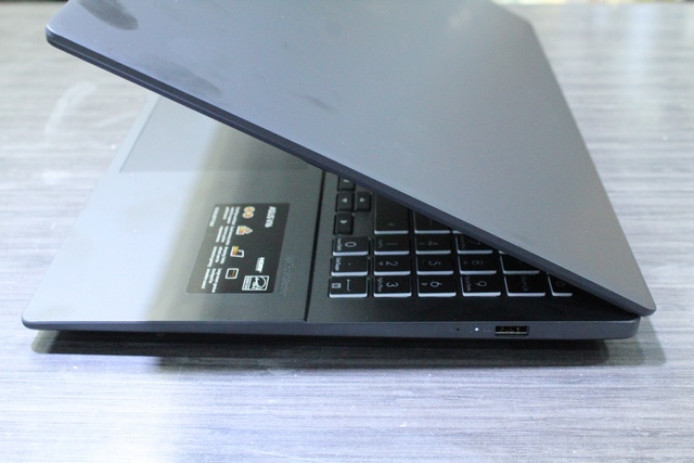 Ordinateur portable Asus v3607v - Image 2