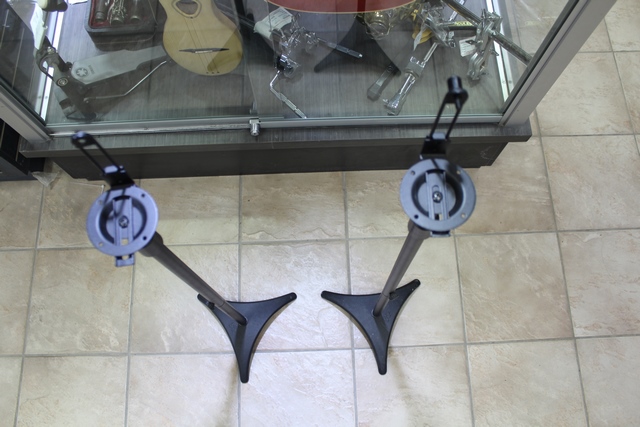 Paire de Pied de Haut Parleur enceinte pieds vertical - Image 2