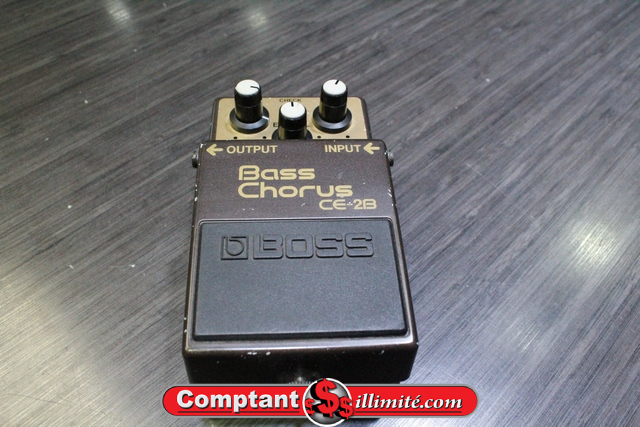 Pedale Chorus Bass (Bass Chorus) Boss CE-2B