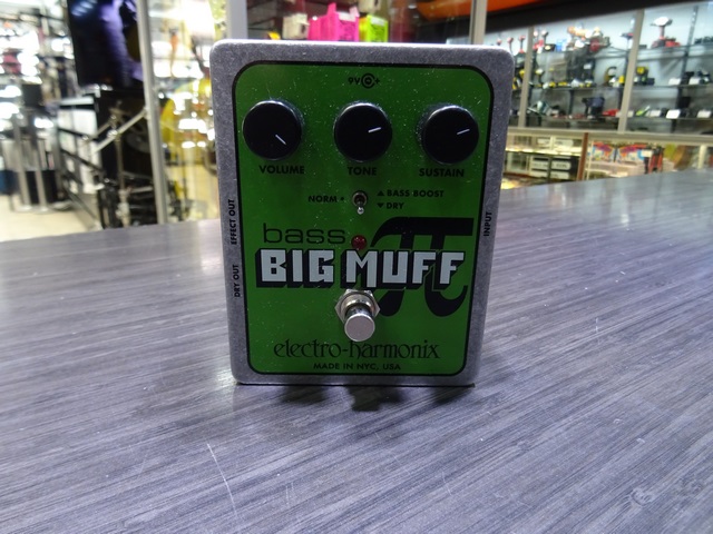 Pedale Fuzz Bass ELECTRO HARMONIX Bass Big Muff - Image 2
