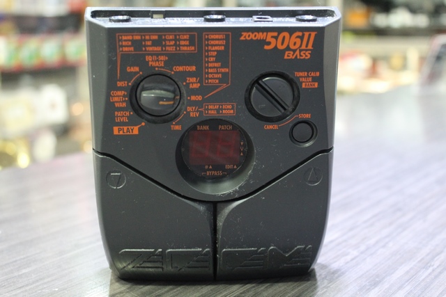 Pedale Multi Effect Bass Zoom 506 II - Image 2