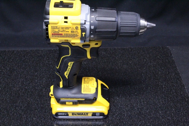 Perceuse Brushless + Batterie 20v 2.0ah + Chargeur + Boite dewalt dcd799d1 - Image 3