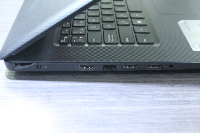 Portable Dell Inspiron 3793 +acc - Image 3