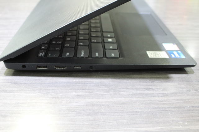 Portable +acc Lenovo v15g4 - Image 3