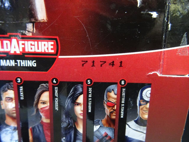 Punisher (Open Box) Marvel Hasbro Legends Series - Image 3