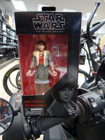 Qi ra (Sealed) 66 Disney Hasbro Star Wars the black series - Image 4