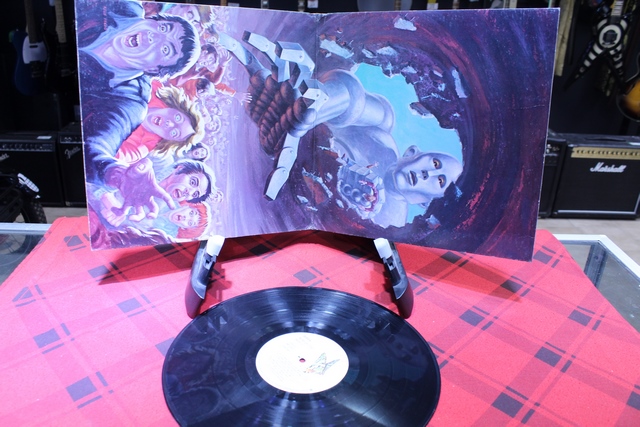 Queen News of the world Asylum Recor Vinyle 33 tours - Image 2