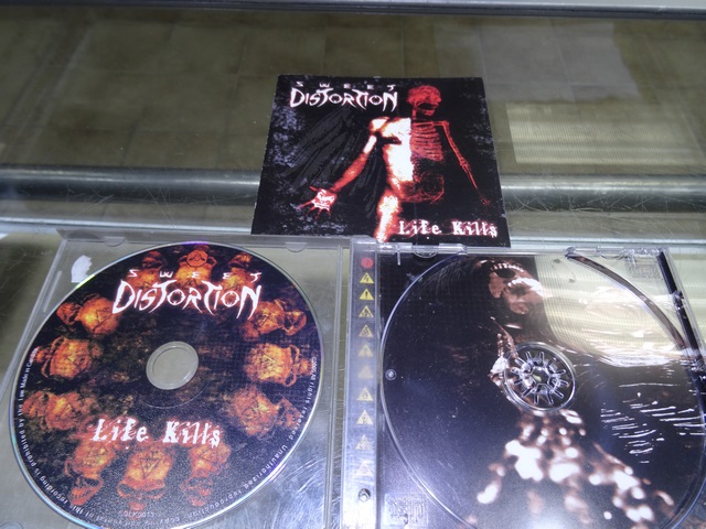 SWEET DISTORTION LIFE KILLS MUSIQUE CD