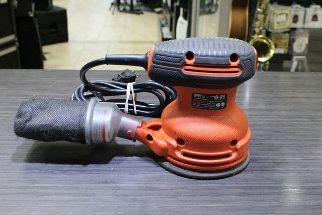 Sableusse Orbital Black and Decker bdero100 - Image 2