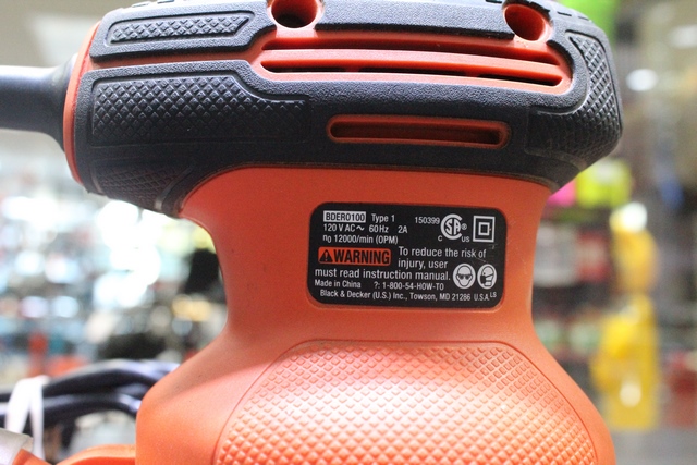 Sableusse Orbital Black and Decker bdero100 - Image 3