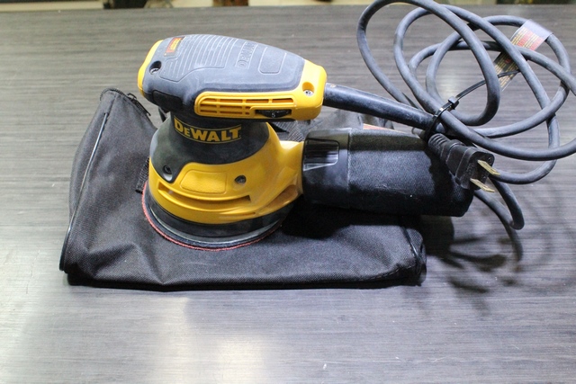 Sableusse Orbital Dewalt dwe6423