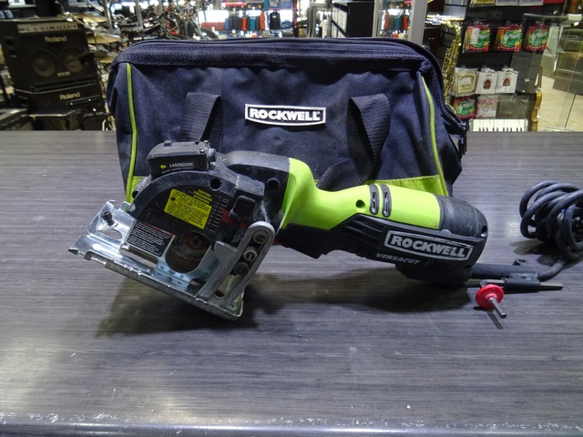Scie circulaire compact rockwell VersaCut rk3440k