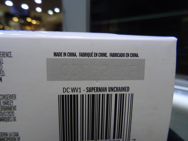 Superman (Sealed) Unchained armor DC Mcfarlane toys DC Multiverse - Image 3