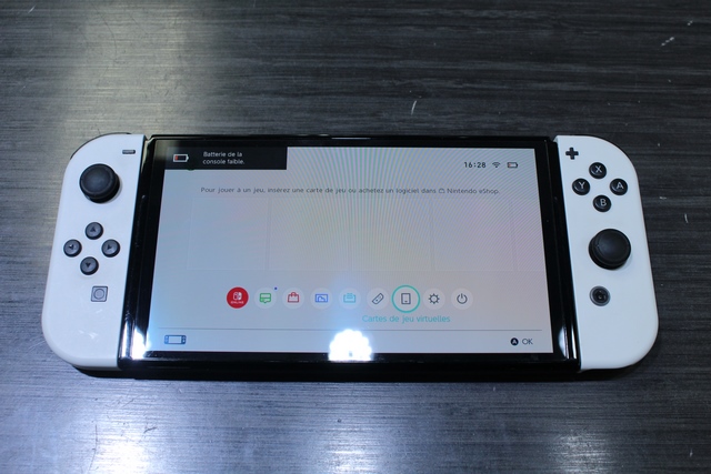 Switch Oled +dock de charge+acc NINTENDO hac-016 - Image 2