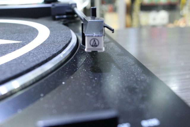 Table tournante Audio-Technica AT-lp60 - Image 3