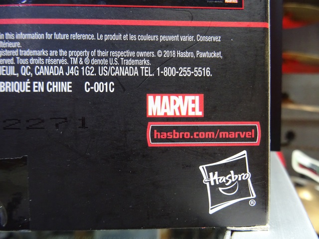 Ultron (Sealed) first ten years Marvel Hasbro Legends Series - Image 4