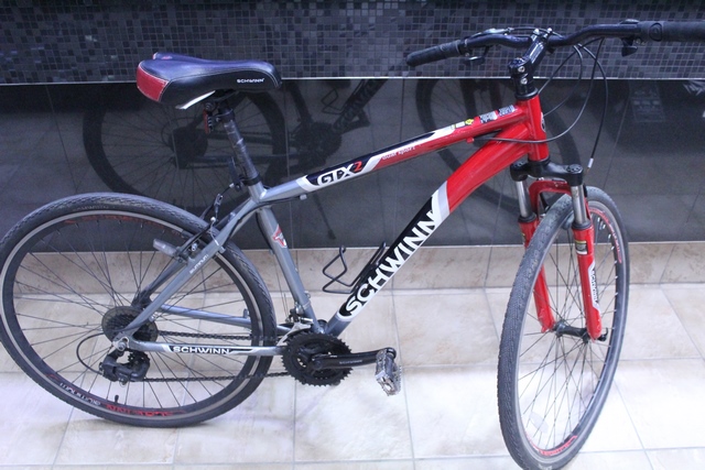 Vélo Schwinn gtx2 dual sport - Image 3