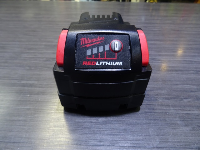 batterie M18 xc 5.0amp MILWAUKEE - Image 2