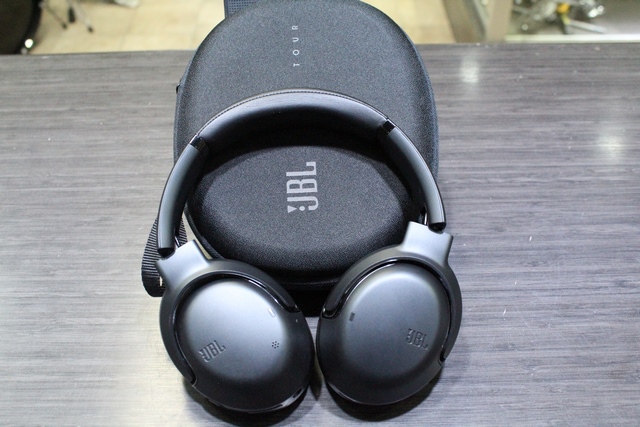 casque d ecoute bluetooth jbl tour one m2 - Image 3