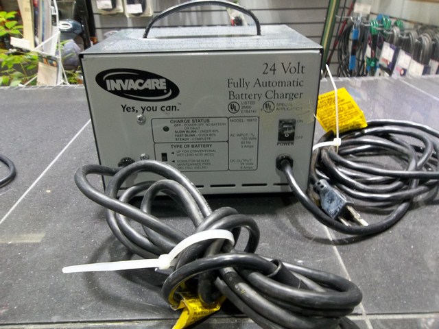 chargeur de 24 volt quadriporteur action