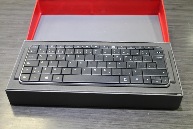 clavier bluetooth microsoft wedge mobile 240914sdb