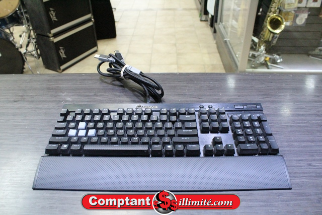 clavier mecanique corsaire gaming k70 LUX keyboard rgp0021