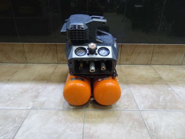 compresseur a air 4.5gal 200psi Ridgid Strong start 0f45200ss - Image 2