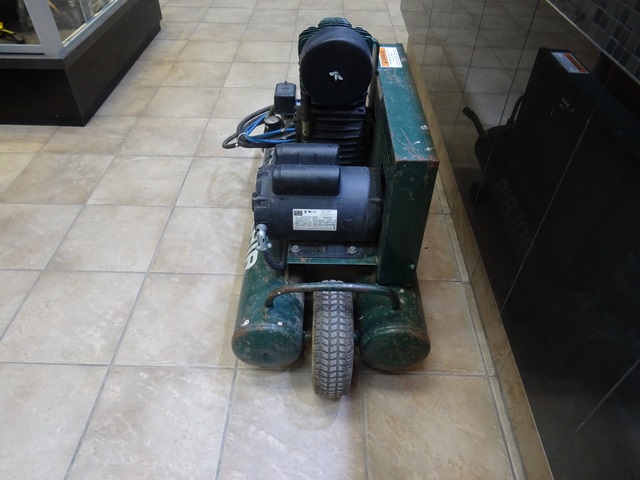 compresseur a air 9gal rolair mtrc101 - Image 2