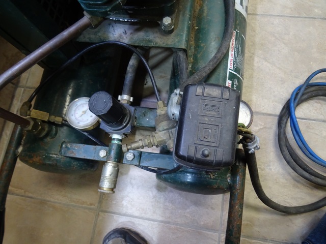 compresseur a air 9gal rolair mtrc101 - Image 3