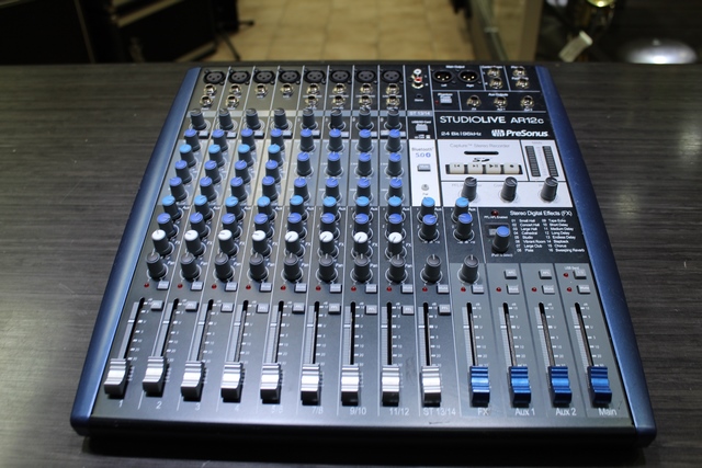 console de son 12 entre (mixer) presonus studio live 12 - Image 2