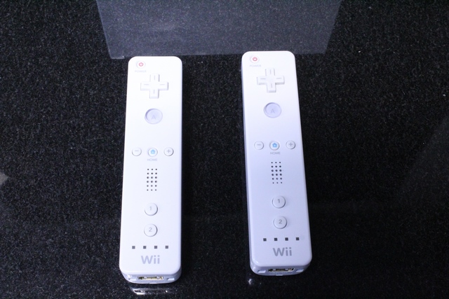 console wii + 2 manettes + 2 motion plus+ 2 blocs batterie+ chargeur Nintendo rvl-001 - Image 2