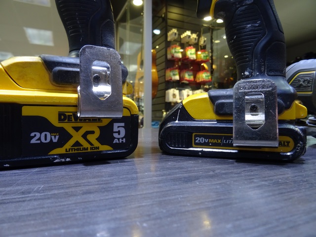 ensemble perceuse+ impact+oscillateur+chargeur+batterie 20v 5ah+batterie 20v lithium ion+sac dewalt dcf809/dcd780/dcs355/dcf885 - Image 3