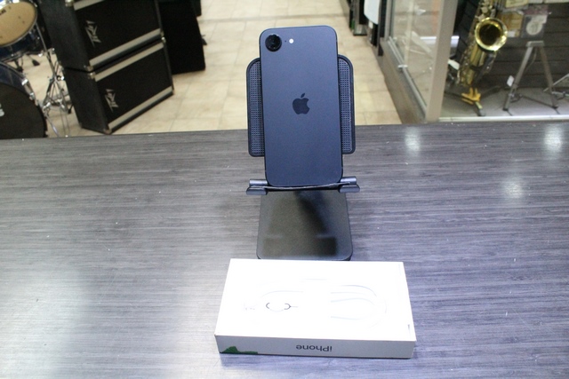 iphone 16e 128g apple A3408 - Image 3