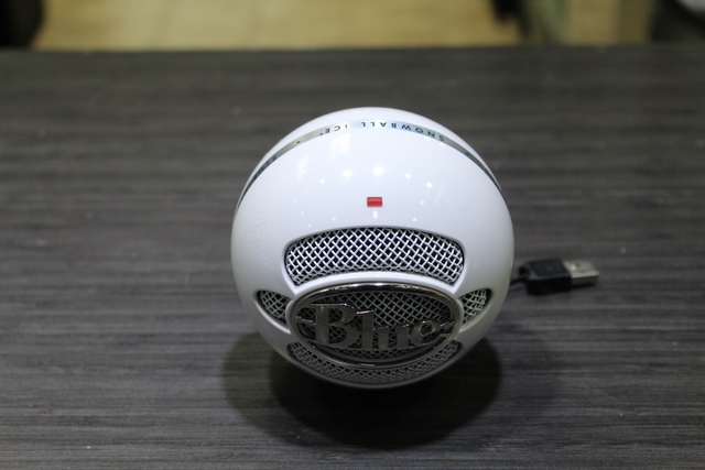micro sans pieds blue snowball ice