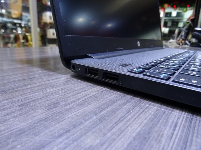 portable+ac neuf Open box HP 15-dy5007ca i512eme gen+8gb ram+512gb ssd - Image 2