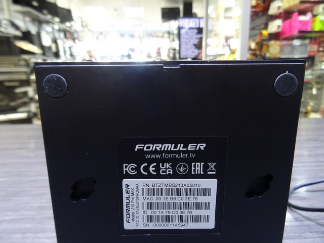t.v box + tc formuler z10 pro max - Image 3
