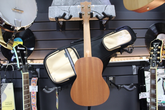 ukulele + etui aloha sk601 - Image 3