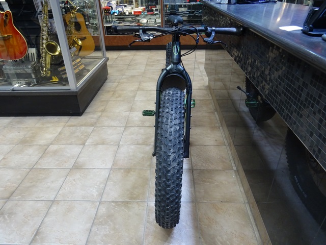 velo à pneus surdimensionnés 10 vitesses (FatBike) Norco bigfoot bbf226 - Image 4