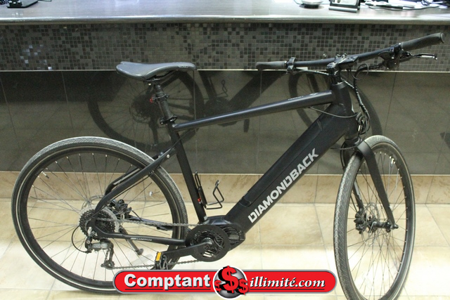 velo electrique assistance 672wh + chargeur DIAMONDBACK nordet